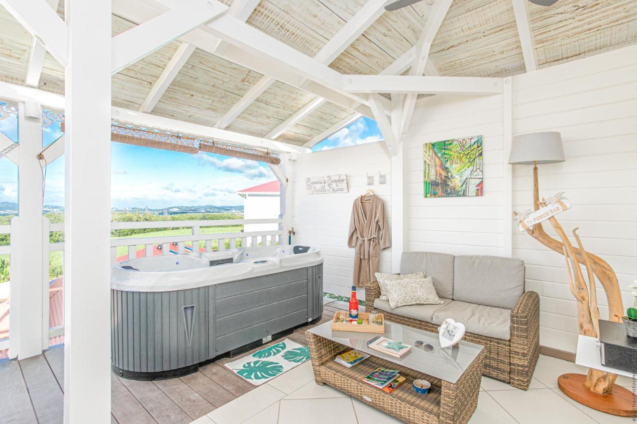 Bungalow Vanille Pacane - Vue Mer Avec Spa Prive Les Trois-Ilets Eksteriør billede