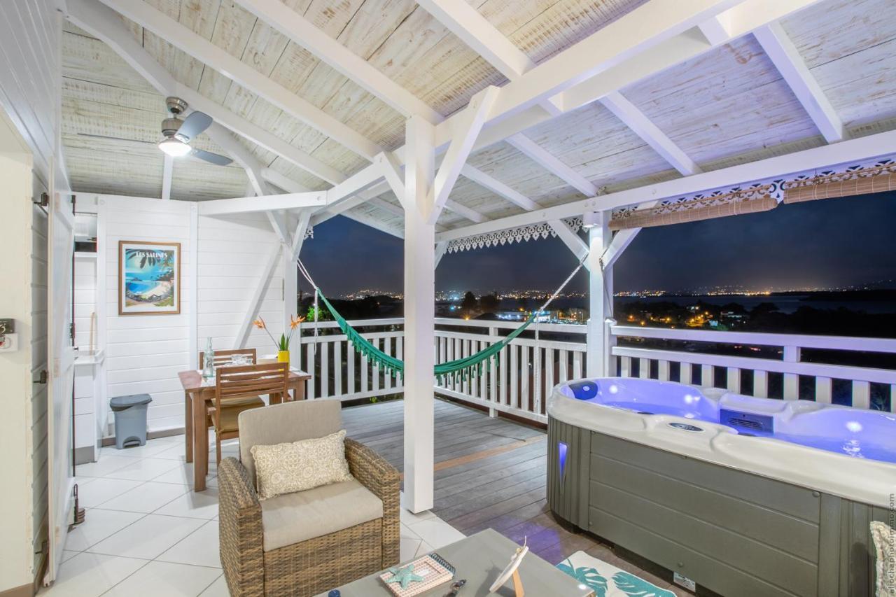 Bungalow Vanille Pacane - Vue Mer Avec Spa Prive Les Trois-Ilets Eksteriør billede