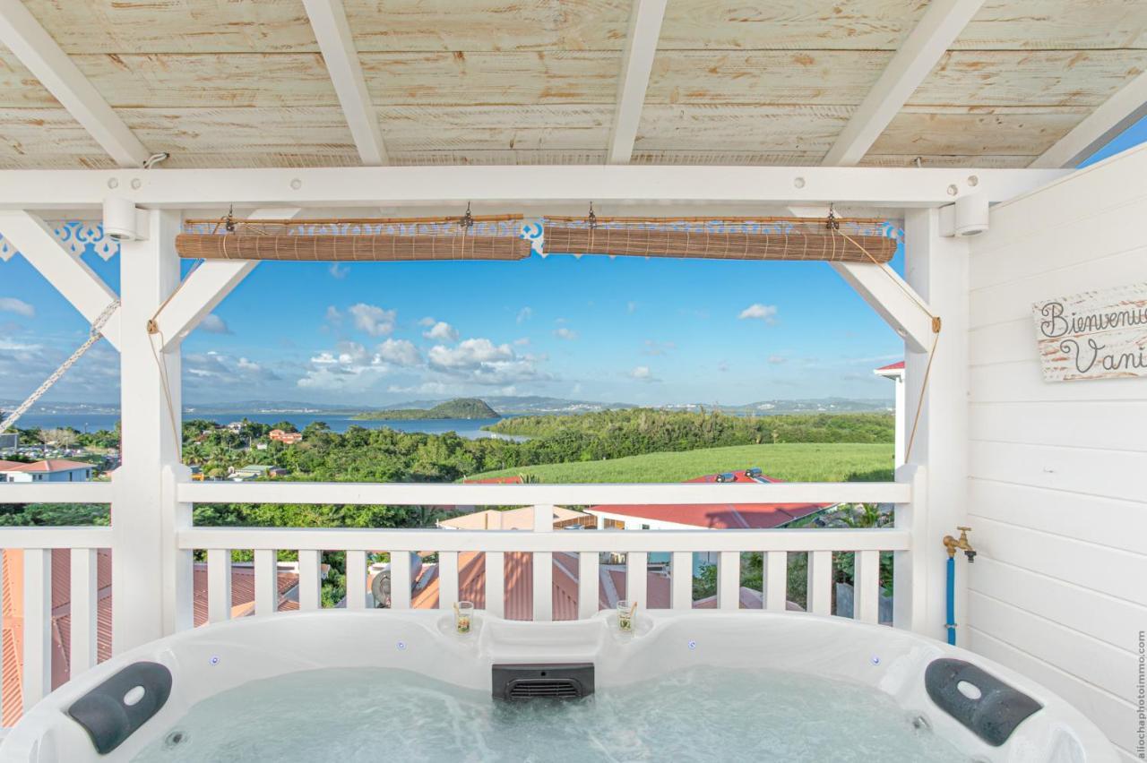 Bungalow Vanille Pacane - Vue Mer Avec Spa Prive Les Trois-Ilets Eksteriør billede